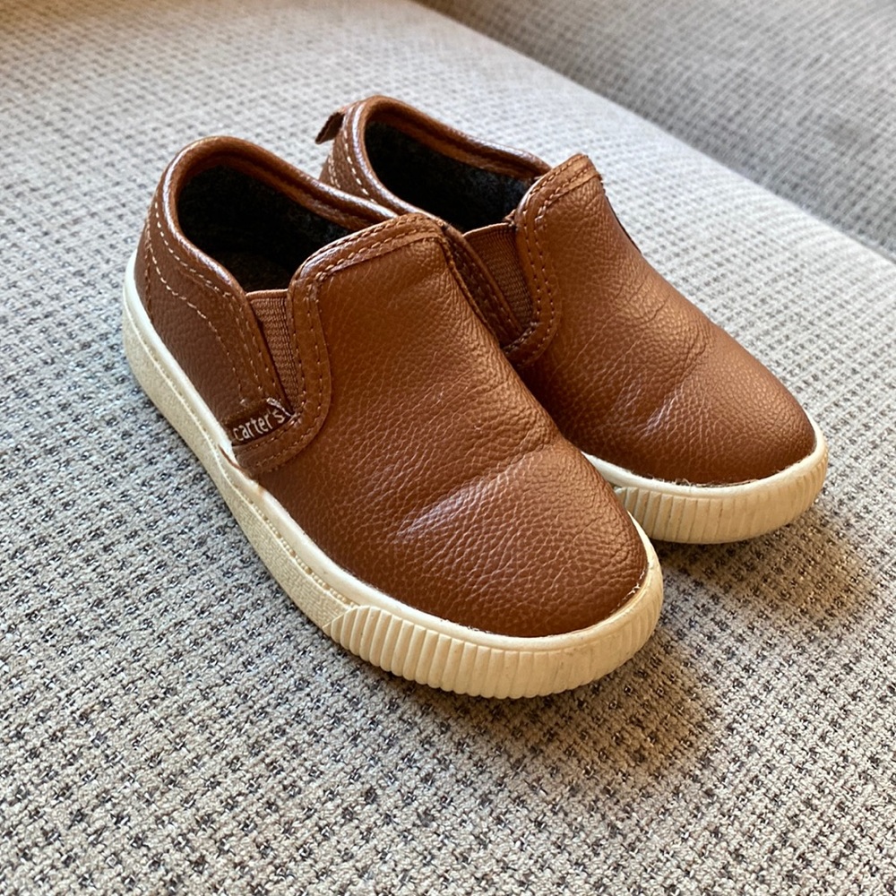 Lightly worn, excellent condition. My son grew out of them. They’re my favorite.